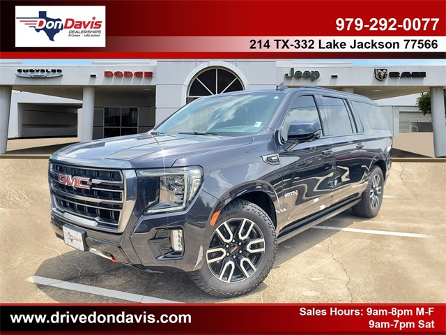 2023 GMC Yukon XL AT4